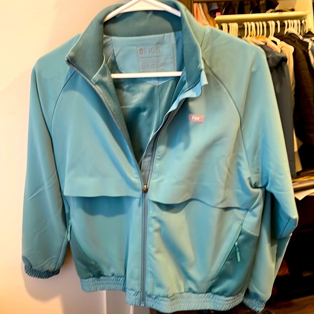 Figs Sydney Jacket